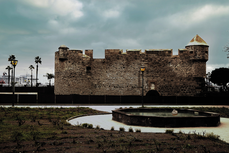 ONE DAY | LAS PALMAS No4 | Ralf Wehrle und Uwe Frank Fotografie - Fine - Art - Print  ca.40x60 cm | gerahmt 60x80 cm mit Passepartout und schwarzem Holzrahmen  Auflage 15 | signiert